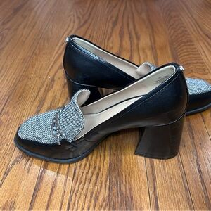 Kelly & Katie Black and Gray Chain Loafers